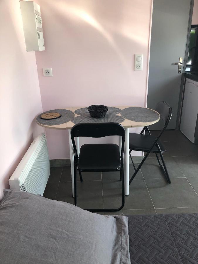 Chambres D'Hotes Chez Florence Montmerle-sur-Saone Εξωτερικό φωτογραφία