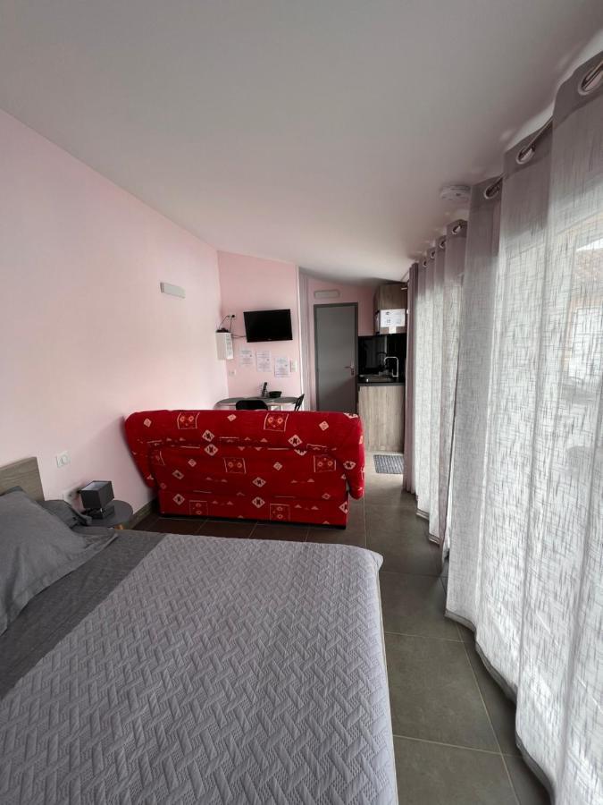 Chambres D'Hotes Chez Florence Montmerle-sur-Saone Εξωτερικό φωτογραφία